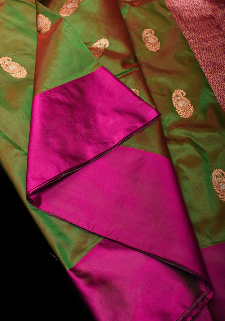 Green-red Dual Tone Banarasi Katan Silk Lightweight Saree with Alfi Paisley Buttas and Self Border| SILK MARK CERTIFIED