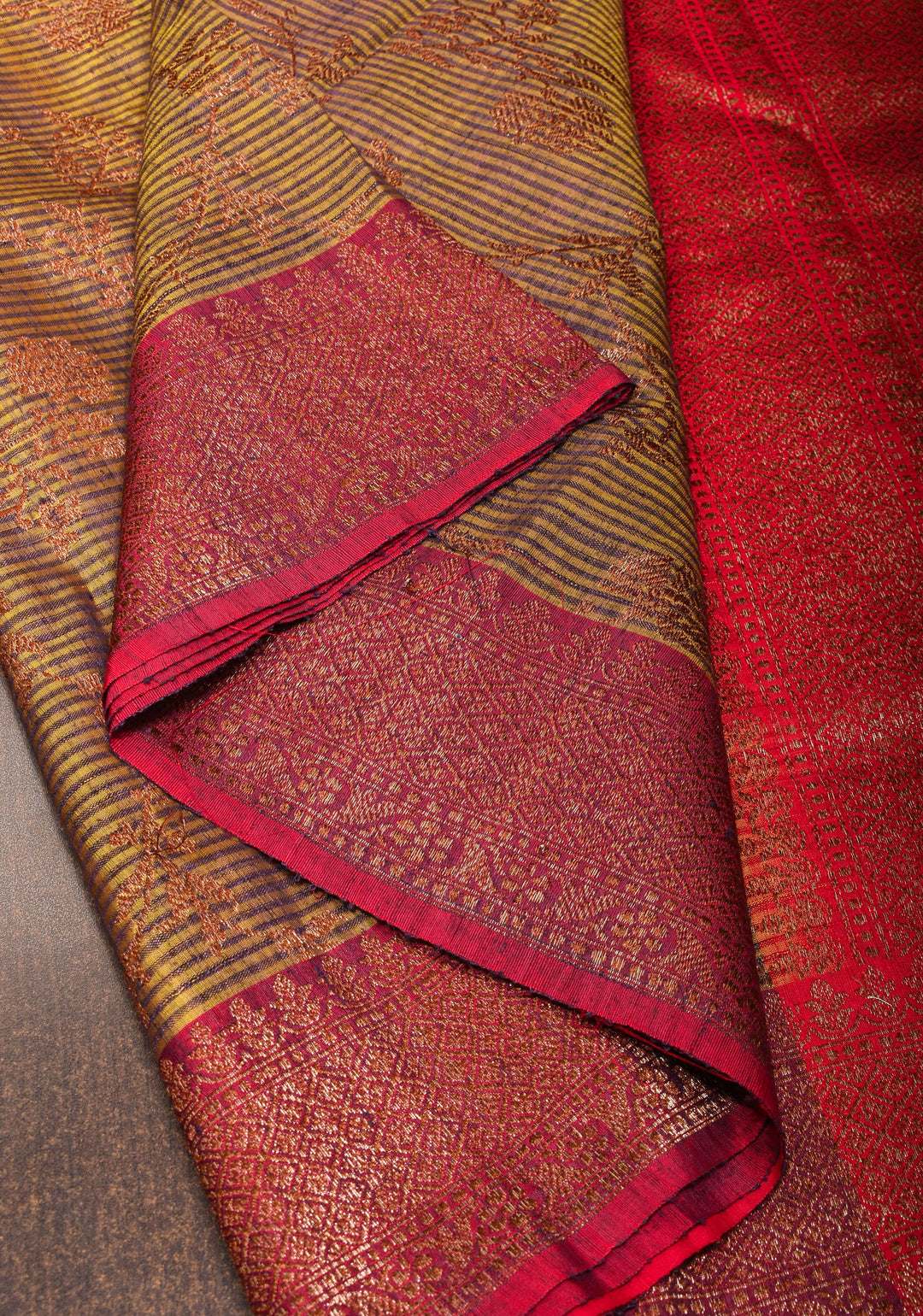 Kadhuwa Jaal Banarasi Pure Dupion Silk Saree in Methi Green |CERTIFIED SILK