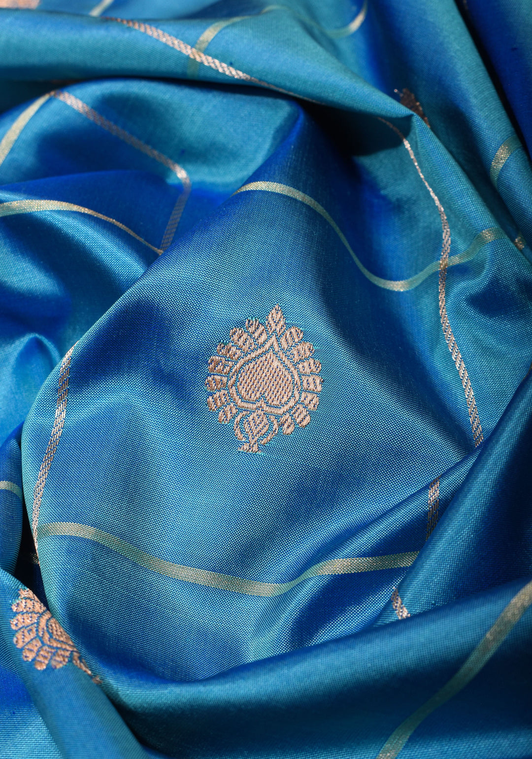 Cyan Blue and Green dual tone Banarasi Katan silk saree with Checks and Buttas | SILK MARK CERTIFIED