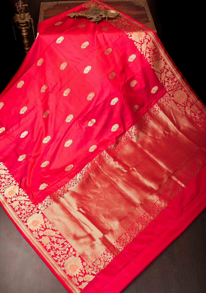 Exquisite Red Banarasi Mashru Silk Saree with zari Buttas and Border | SILK MARK CERTIFIED