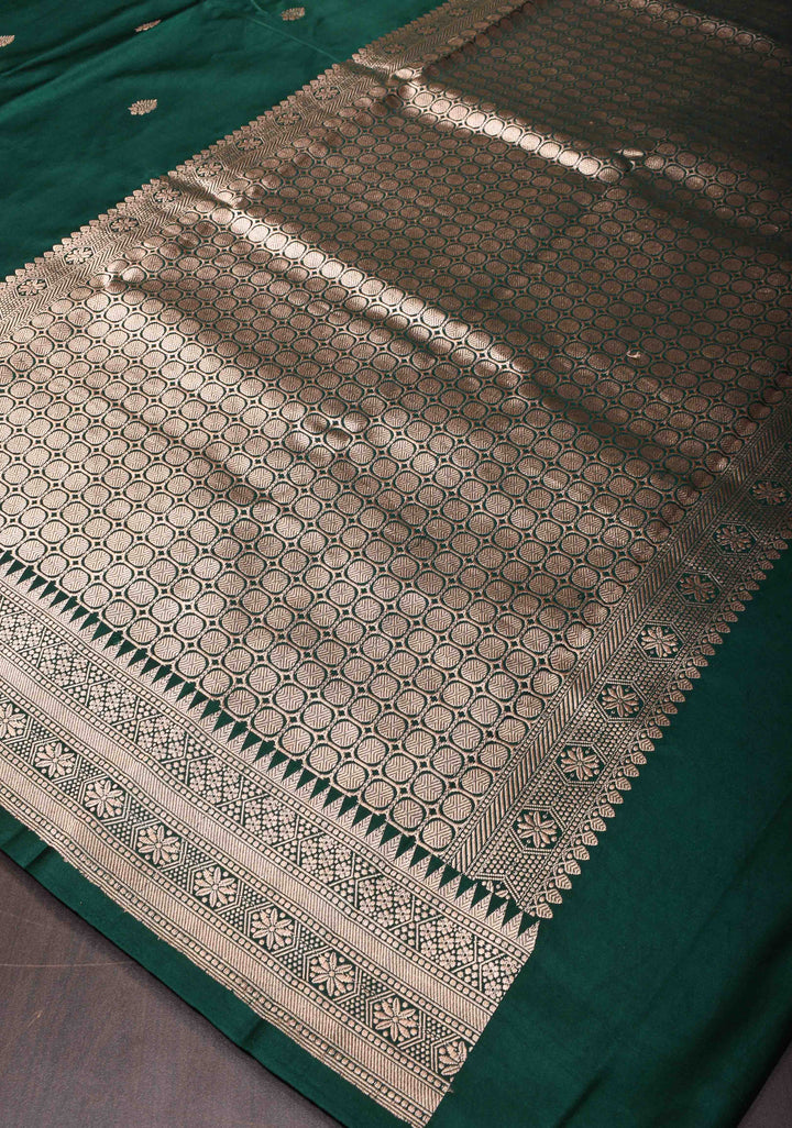 Exquisite Bottle Green Banarasi Mashru Silk Saree with Floral Buttas and zari Border | SILK MARK CERTIFIED