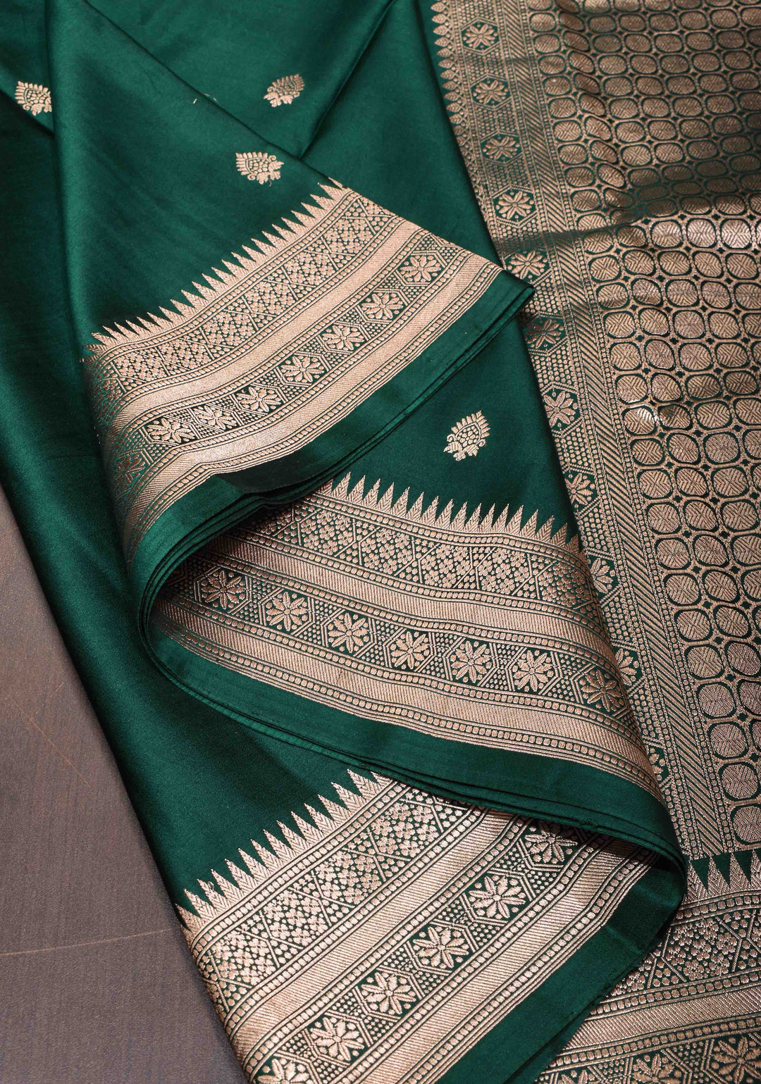 Exquisite Bottle Green Banarasi Mashru Silk Saree with Floral Buttas and zari Border | SILK MARK CERTIFIED
