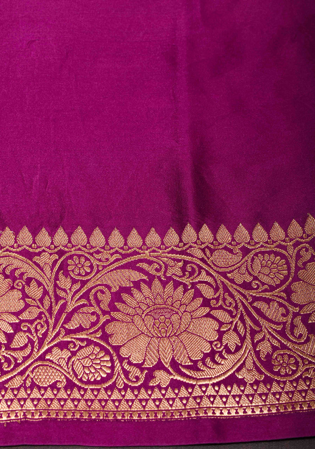 Exquisite Magenta Banarasi Mashru Silk Saree with Damask Buttas and Minimalistic Resham Kadhuwa  Border | SILK MARK CERTIFIED