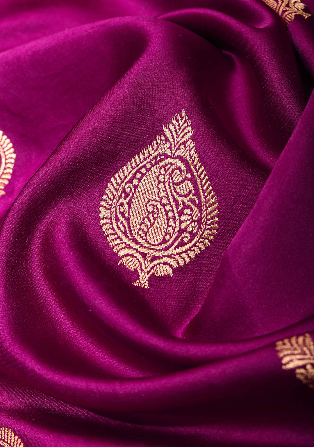 Exquisite Magenta Banarasi Mashru Silk Saree with Damask Buttas and Minimalistic Resham Kadhuwa  Border | SILK MARK CERTIFIED
