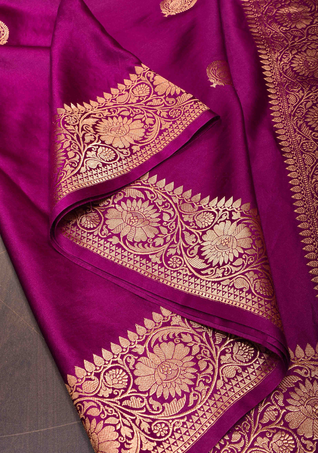 Exquisite Magenta Banarasi Mashru Silk Saree with Damask Buttas and Minimalistic Resham Kadhuwa  Border | SILK MARK CERTIFIED