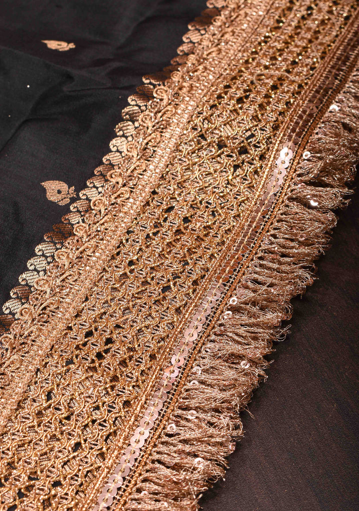 Black Banarasi Handloom Saree with Dainty Sona Rupa Kadhuwa Buttas and Fancy Lace Border | SILK MARK CERTIFIED