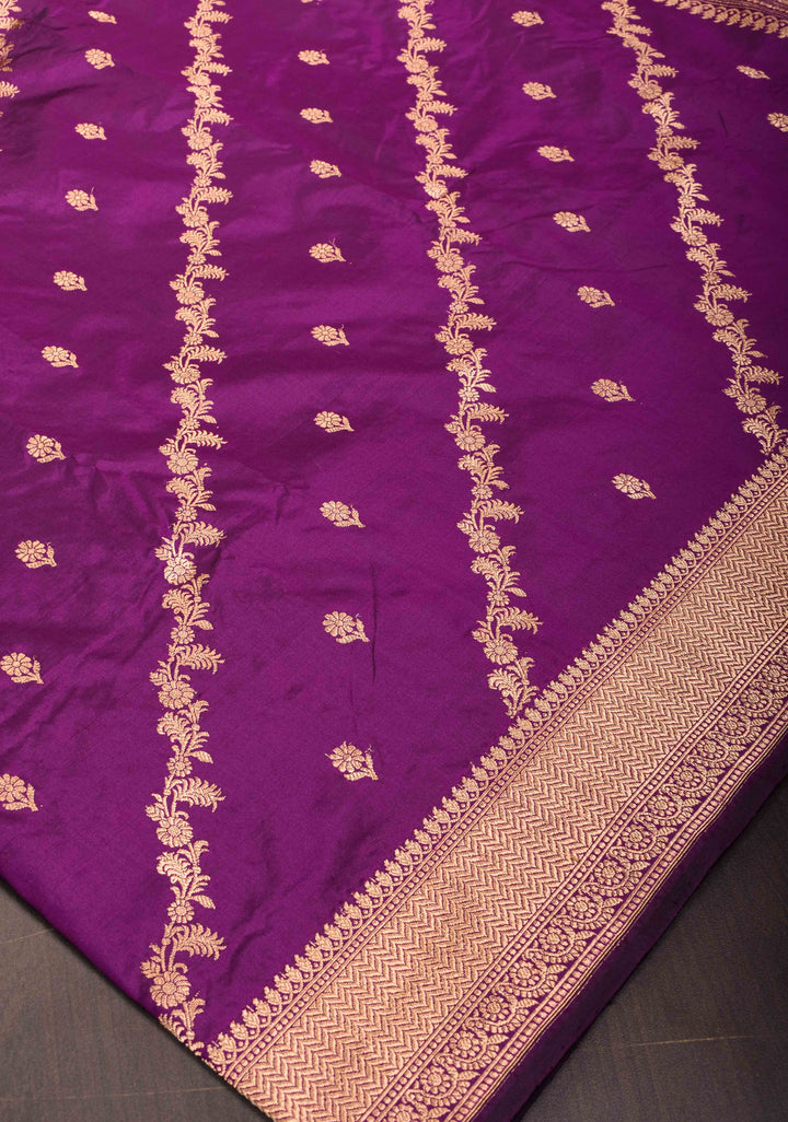 Purple Leheria Pattern Banarasi Katan Silk Saree with Zari Buttas and Zari Border | SILK MARK CERTIFIED