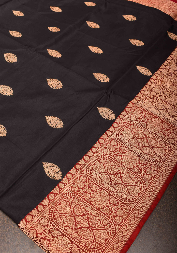 Black Banarasi Katan silk saree with Zari Buttas and Contrast Zari Border | SILK MARK CERTIFIED