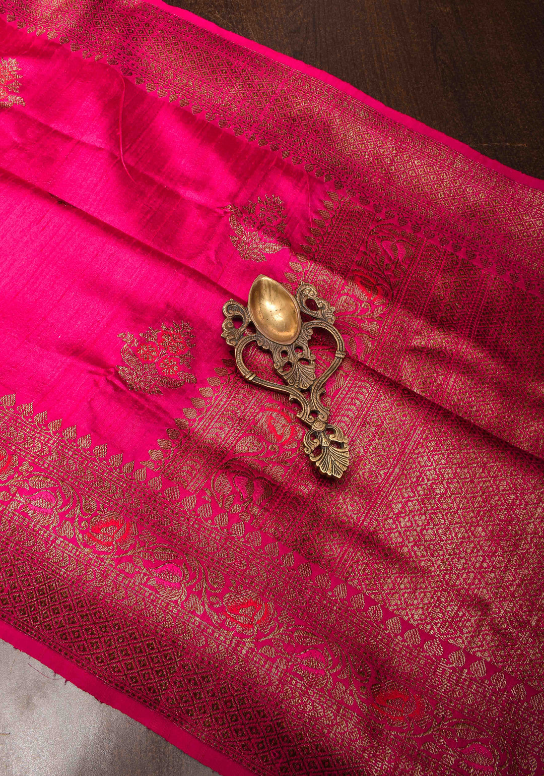 Raspberry Pink  Banarasi Raw Silk Saree with Antique Zari FLoral Buttas and Border | SILK MARK CERTIFIED