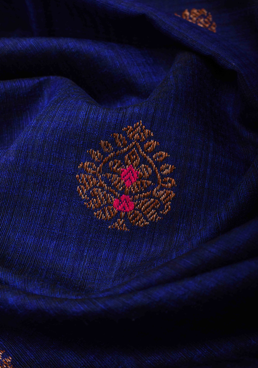 Pure Banarasi Dupion Silk Saree in Blue with Antique meenakari Zari detailing | SILK MARK CERTIFIED