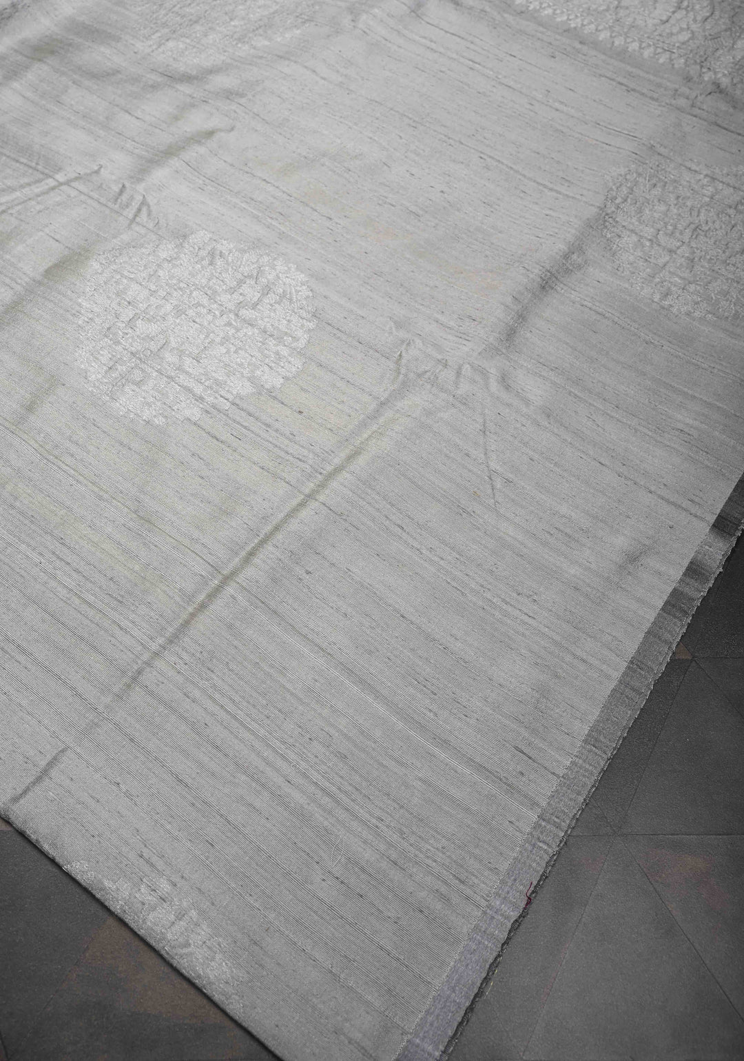 Gray Banarasi Borderless Raw Silk Saree with Muted Zari Buttas and Selvedge | SILK MARK CERTIFIED