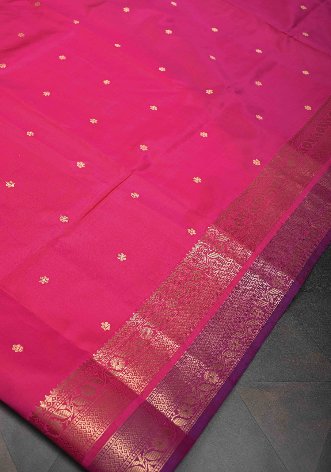 Red Wine Pure Banarasi Katan Silk Saree with Chunri Buttis and Zari Border | SILK MARK CERTIFIED