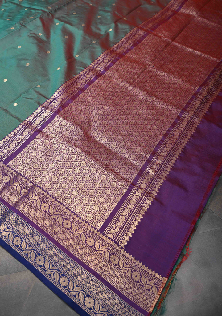 Emerald Green Dual tone Pure Banarasi Katan Silk Saree with Chunri Buttis and Zari Border | SILK MARK CERTIFIED