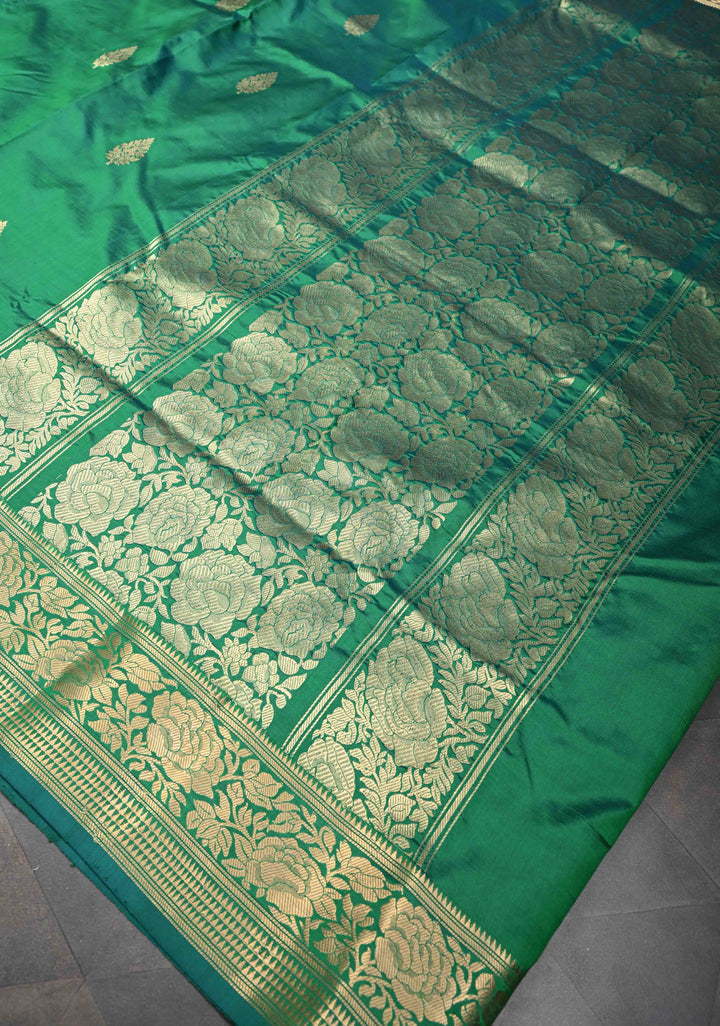 Green Dual Tone Pure Banarasi Katan Silk Saree with Zari Buttas and Zari Border | SILK MARK CERTIFIED