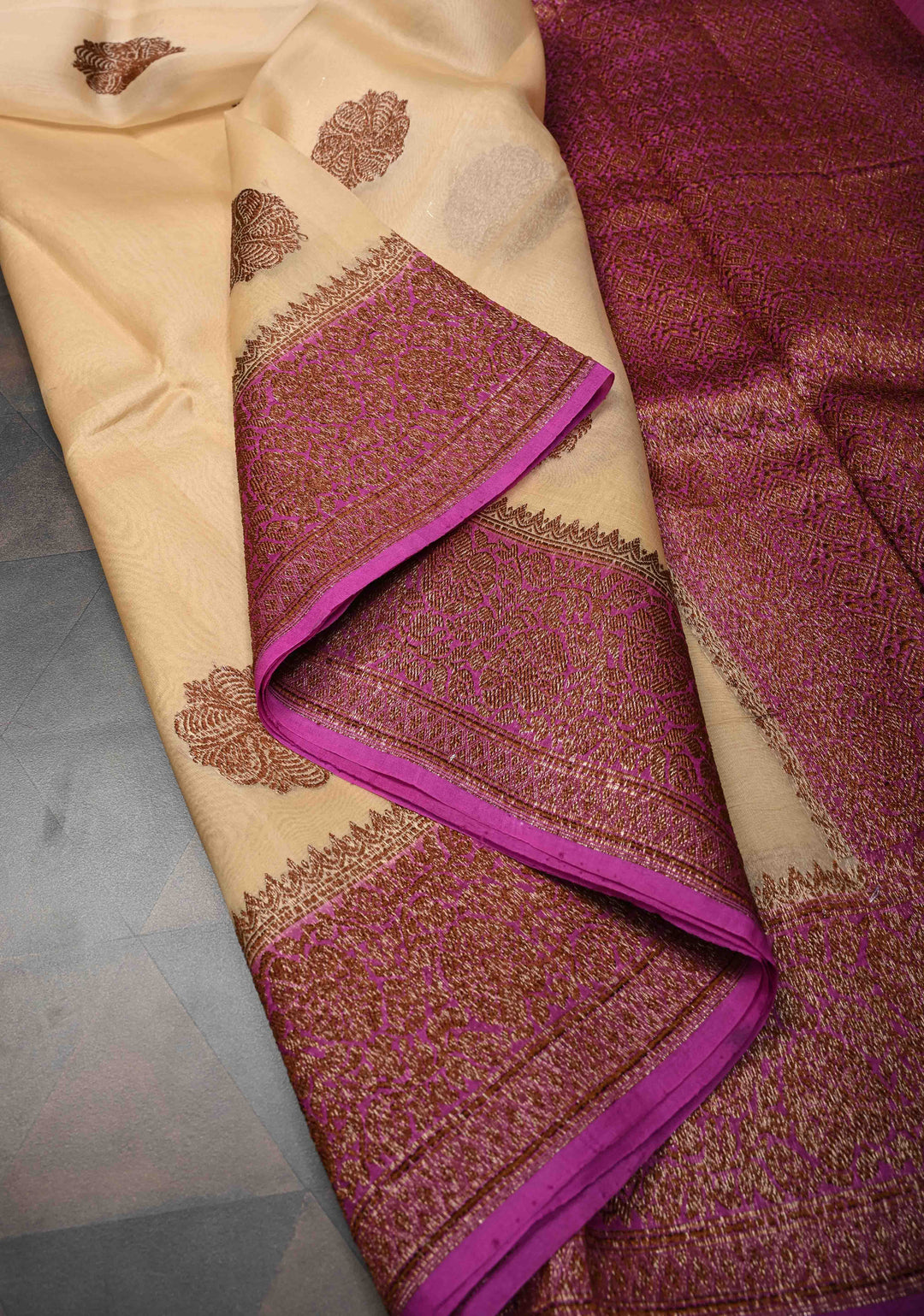 Beige Pure Banarasi Kora Silk Saree with Antique Floral Zari Buttas and Contrast Zari Border | SILK MARK CERTIFIED