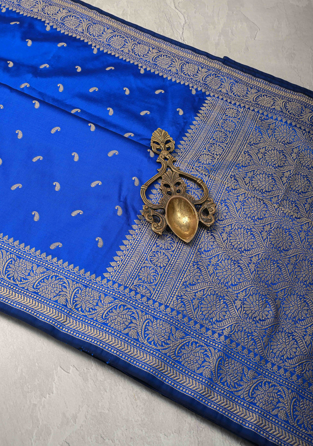 Royal Blue Art silk saree with Resham Paisley Buttis and Border