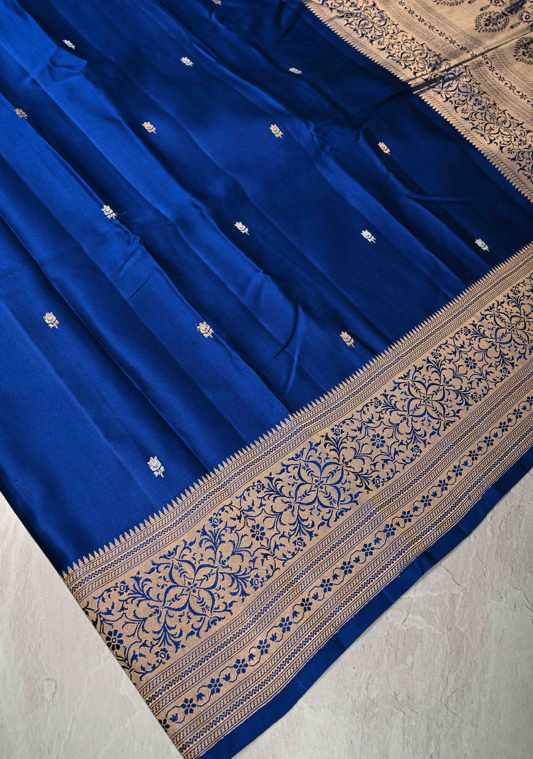 Royal Blue Banarasi Mashru Silk Saree with Sona Rupa Floral Buttas and Zari Border | SILK MARK CERTIFIED