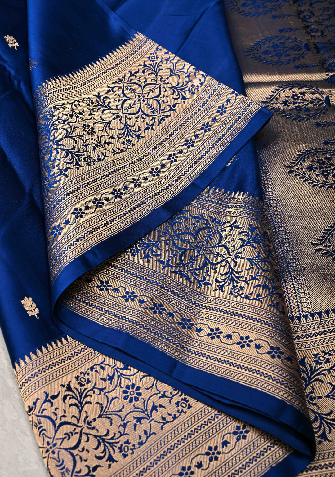 Royal Blue Banarasi Mashru Silk Saree with Sona Rupa Floral Buttas and Zari Border | SILK MARK CERTIFIED
