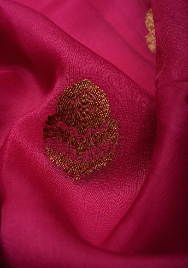 Magenta Pure Banarasi Kora Silk Saree with Antique Zari Buttas and Zari Border | SILK MARK CERTIFIED