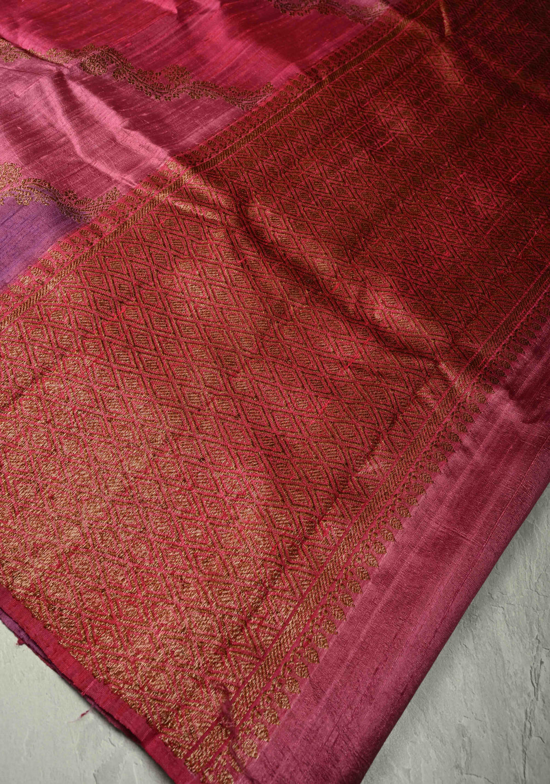 Multicolor Borderless Raw Silk Banarasi Brush Dye Saree with Rangkaat Style and Antique Zari Daignoal Stripes |SILK MARK CERTIFIED