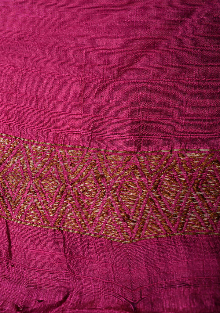 Multicolor Borderless Raw Silk Banarasi Brush Dye Saree with Rangkaat Style and Antique Zari Daignoal Stripes | SILK MARK CERTIFIED