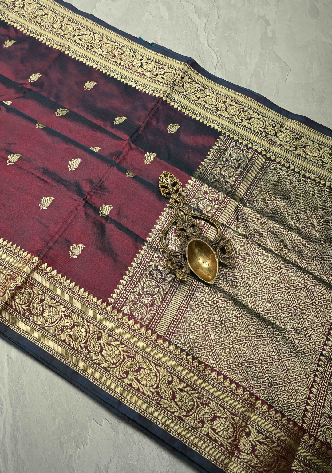 Burgundy Dual tone Lightweight Banarasi Katan Silk Saree with Resham Buttas and Border | SILK MARK CERTIFIED