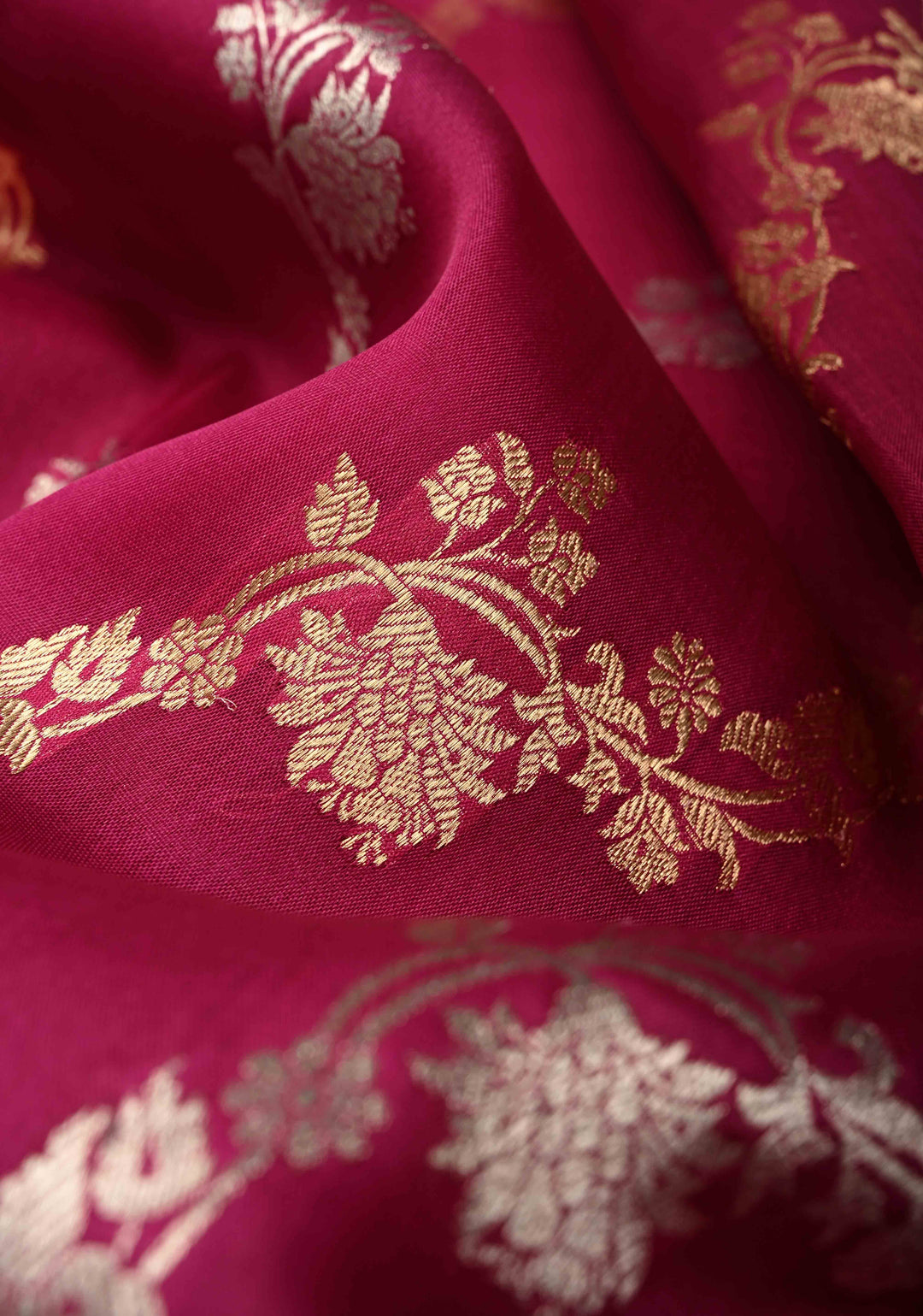 Ruby Wine Banarasi Kora Silk Saree With Sona Rupa Leheria Pattern | SILK MARK CERTIFIED