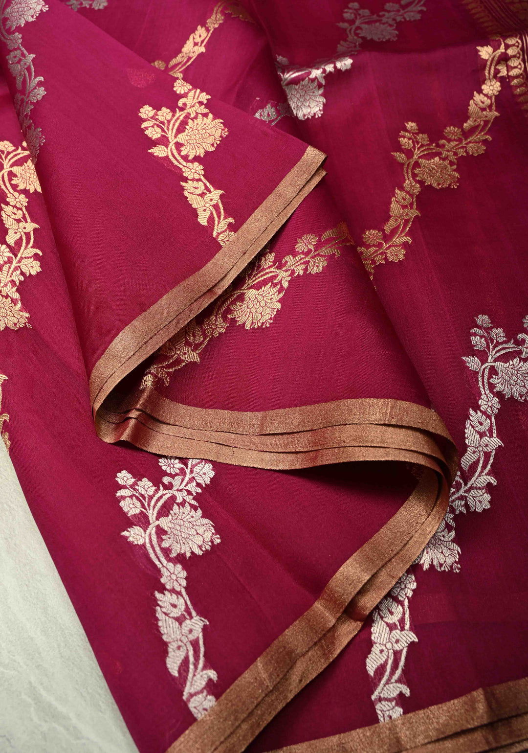 Ruby Wine Banarasi Kora Silk Saree With Sona Rupa Leheria Pattern | SILK MARK CERTIFIED