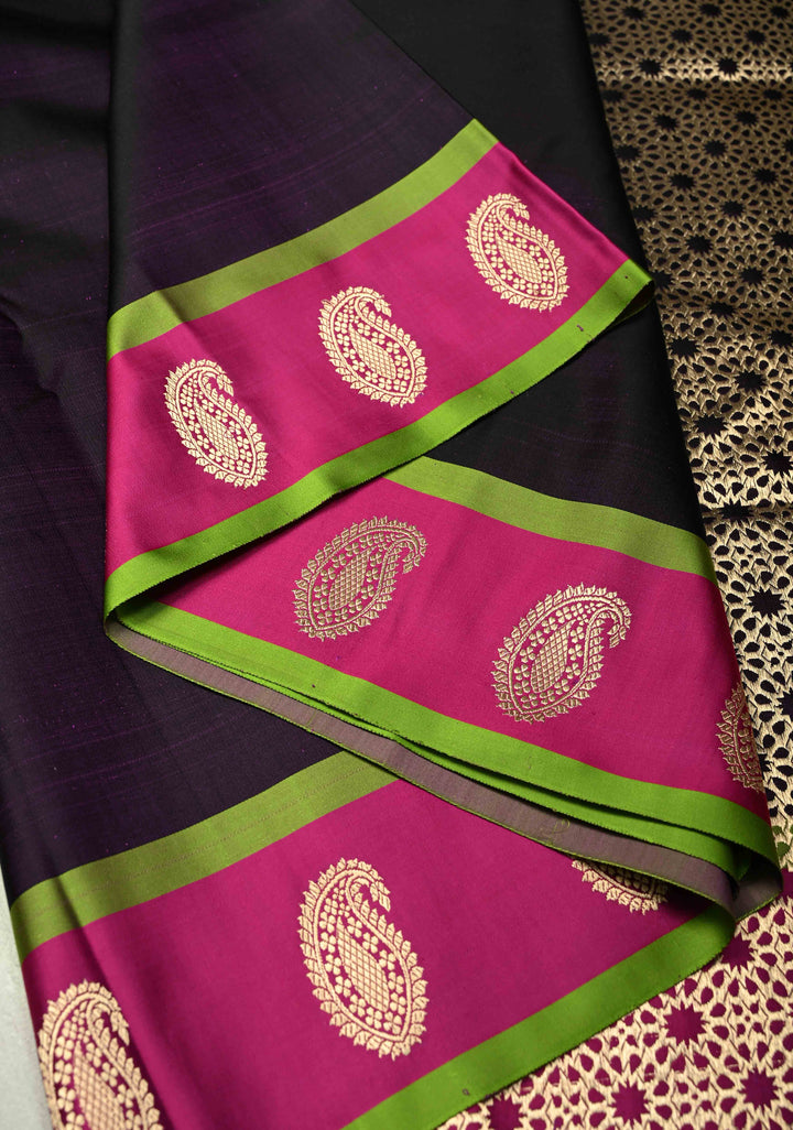 Exquisite Deep Eggplant Purple Banarasi Pure Mashru Silk Saree with Distinct Paisley Motifs on Contrast Border | SILK MARK CERTIFIED