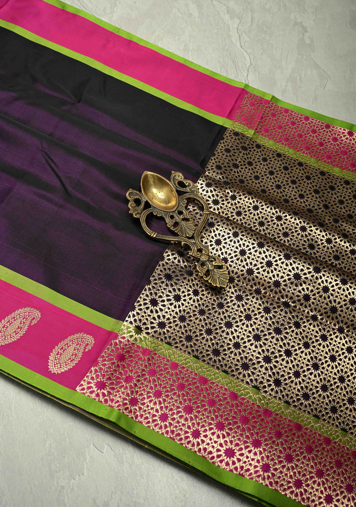 Exquisite Deep Eggplant Purple Banarasi Pure Mashru Silk Saree with Distinct Paisley Motifs on Contrast Border | SILK MARK CERTIFIED