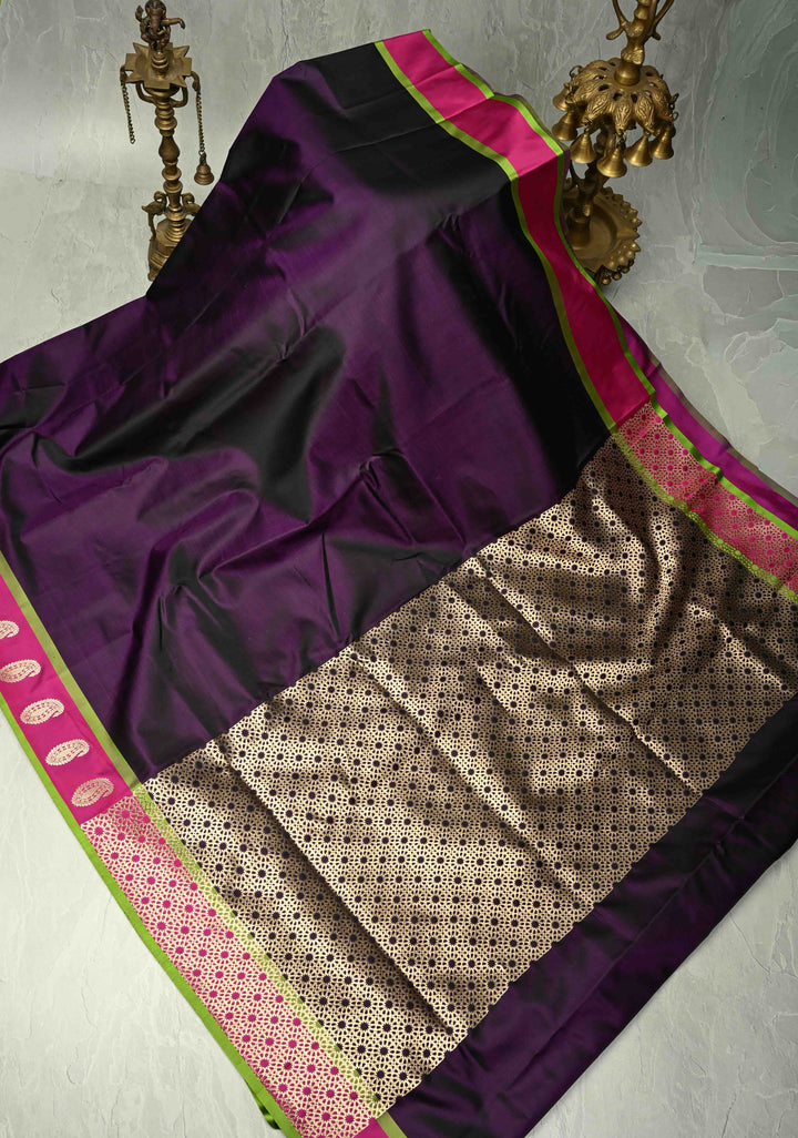 Exquisite Deep Eggplant Purple Banarasi Pure Mashru Silk Saree with Distinct Paisley Motifs on Contrast Border | SILK MARK CERTIFIED