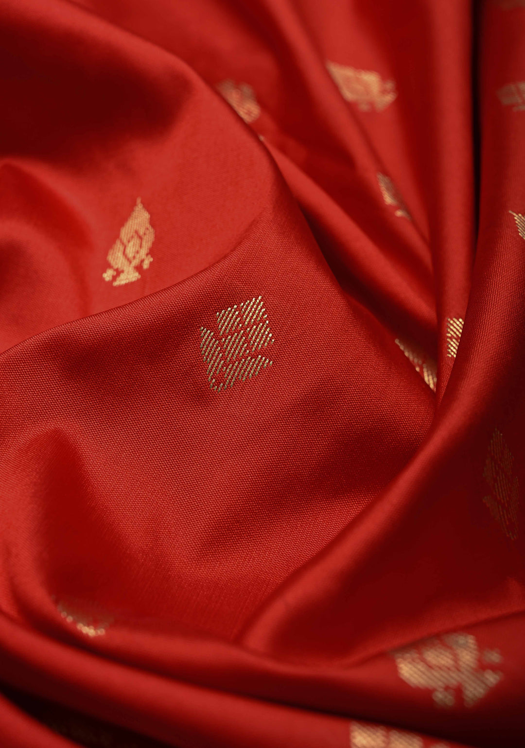 Red Semi Silk Saree with Zari Buttas and Meenakari Border