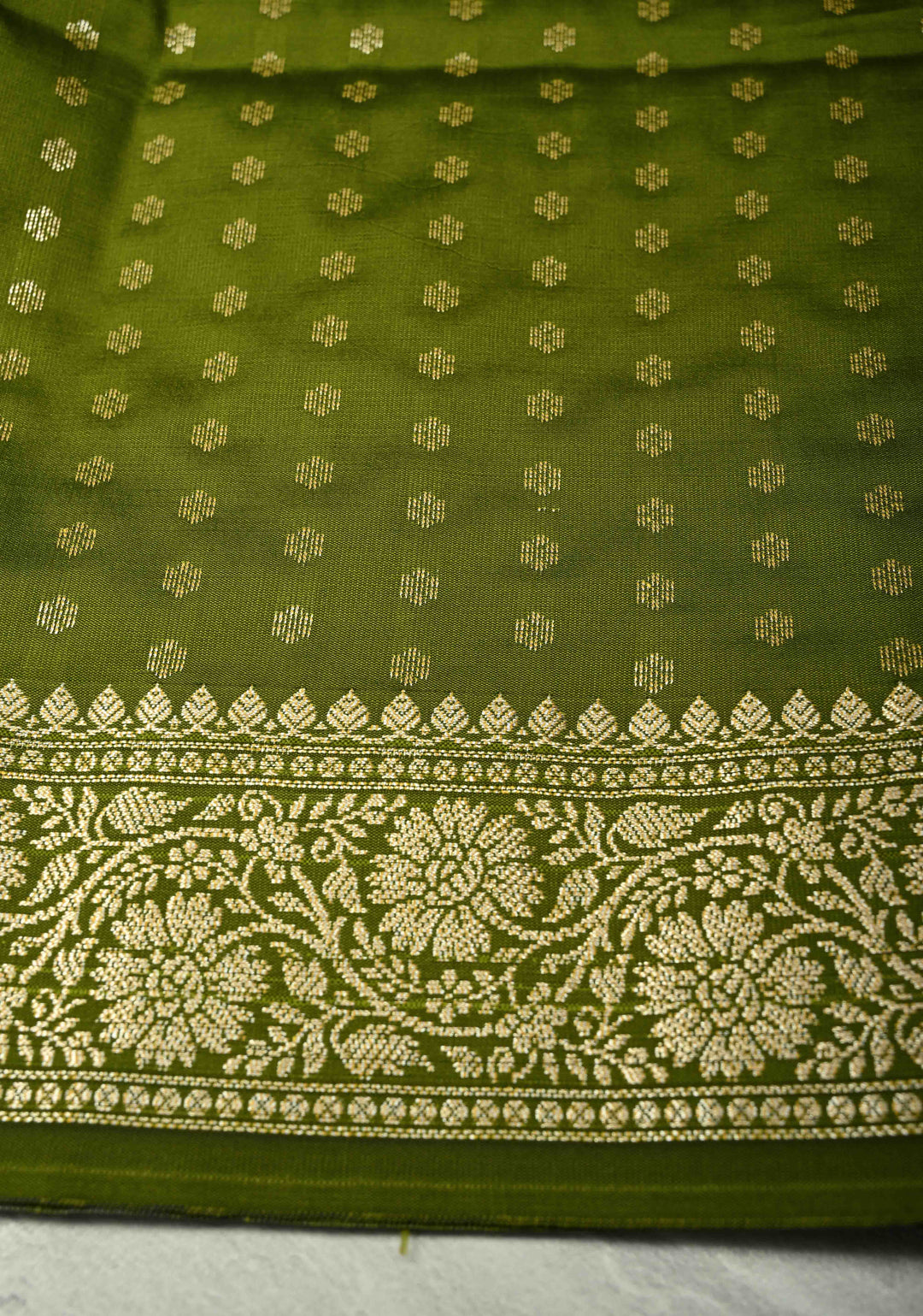 Mehendi Green Semi Silk Saree with Floral Zari Border and Brocade Blouse Piece