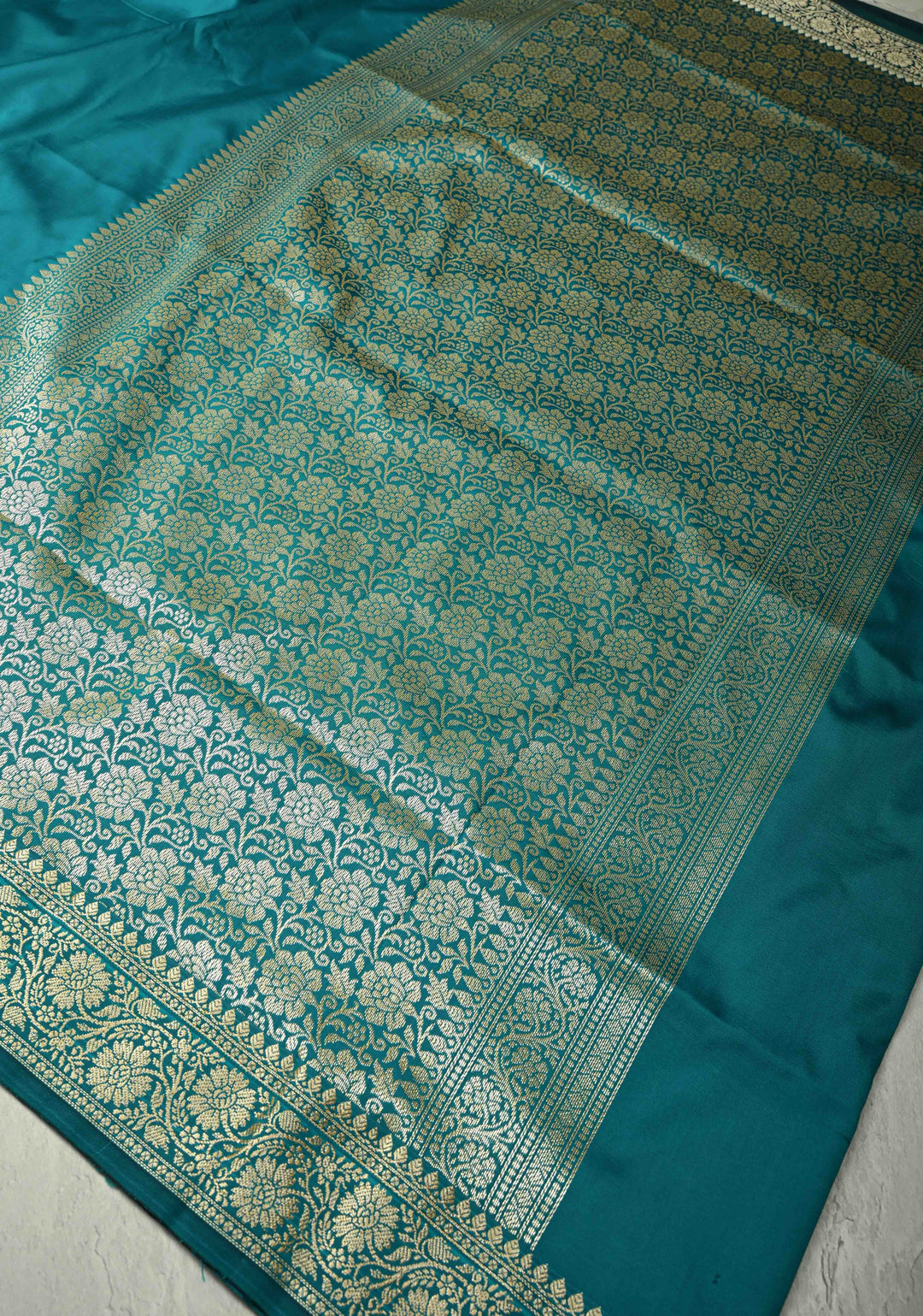 Persian Green Semi Silk Saree with Floral Zari Border and Brocade Blouse Piece