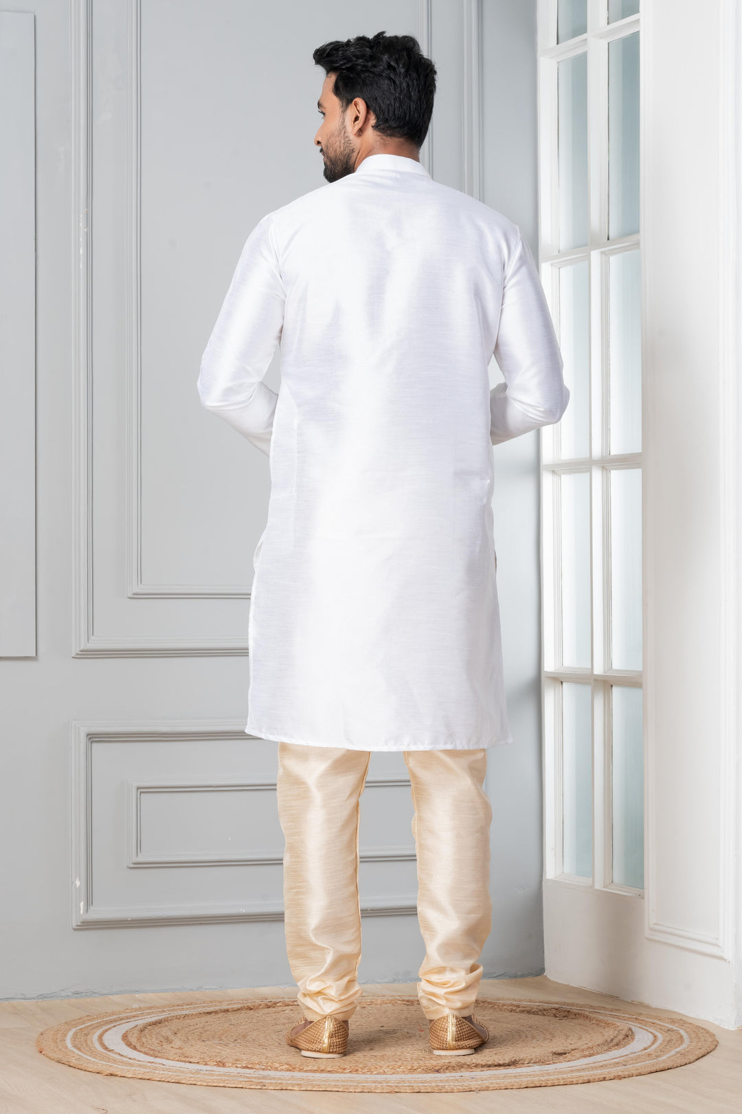 Shwet Classic Kurta Set for Men | SHOBITAM