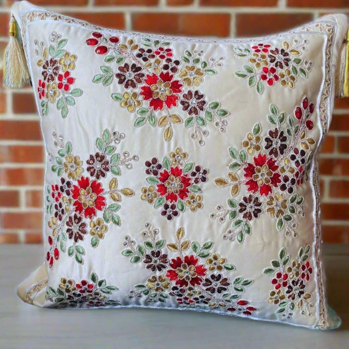 Apurva Offwhite Cushion Cover, 16" x 16", Pack of 1 | SHOBITAM