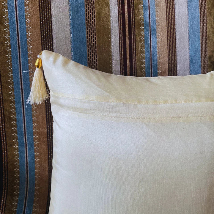 AARA Offwhite Cushion Cover, 16" x 16", Pack of 1