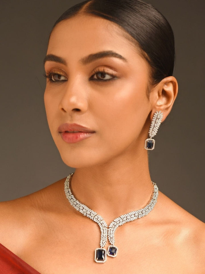 Jewellery Elegant Stylish Swarovski Necklace Set | SHOBITAM