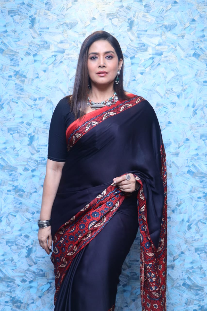 Sonali Kulkarni in Kriya Ajrakh Saree| SHOBITAM