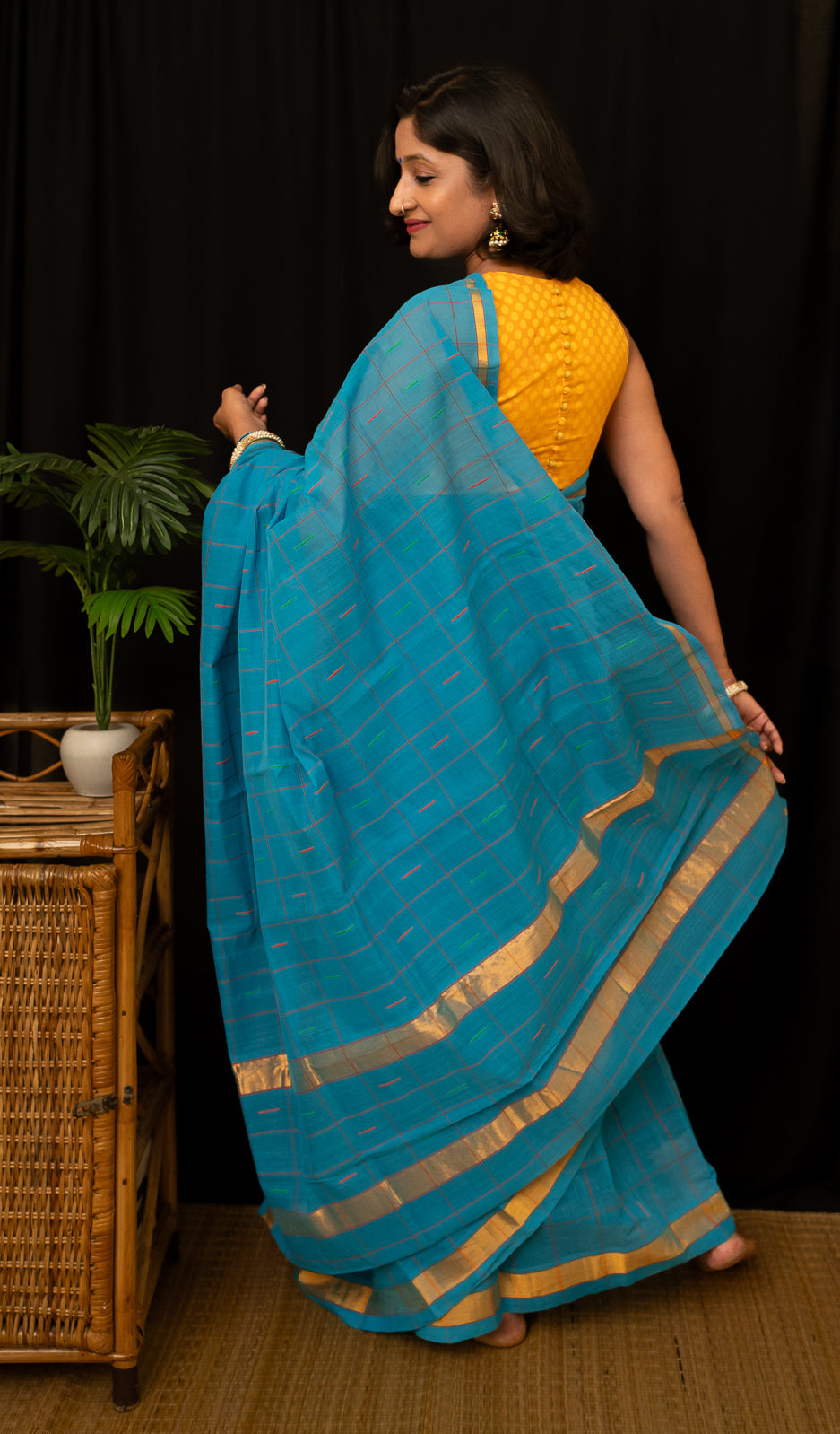 Ananda Blue Checkered Venkatgiri Cotton Saree Anandam | SHOBITAM