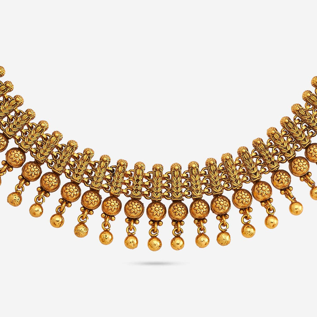 Traditional Gold Plated Choker Necklace and Jhumkas Set