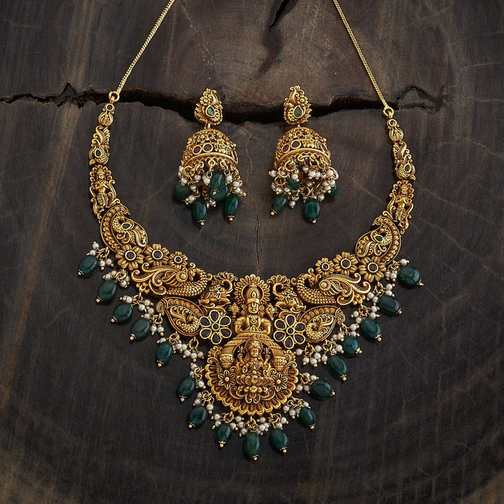 Antique Temple Short Necklace Set With Gem Stone And Gold Dangling Beads