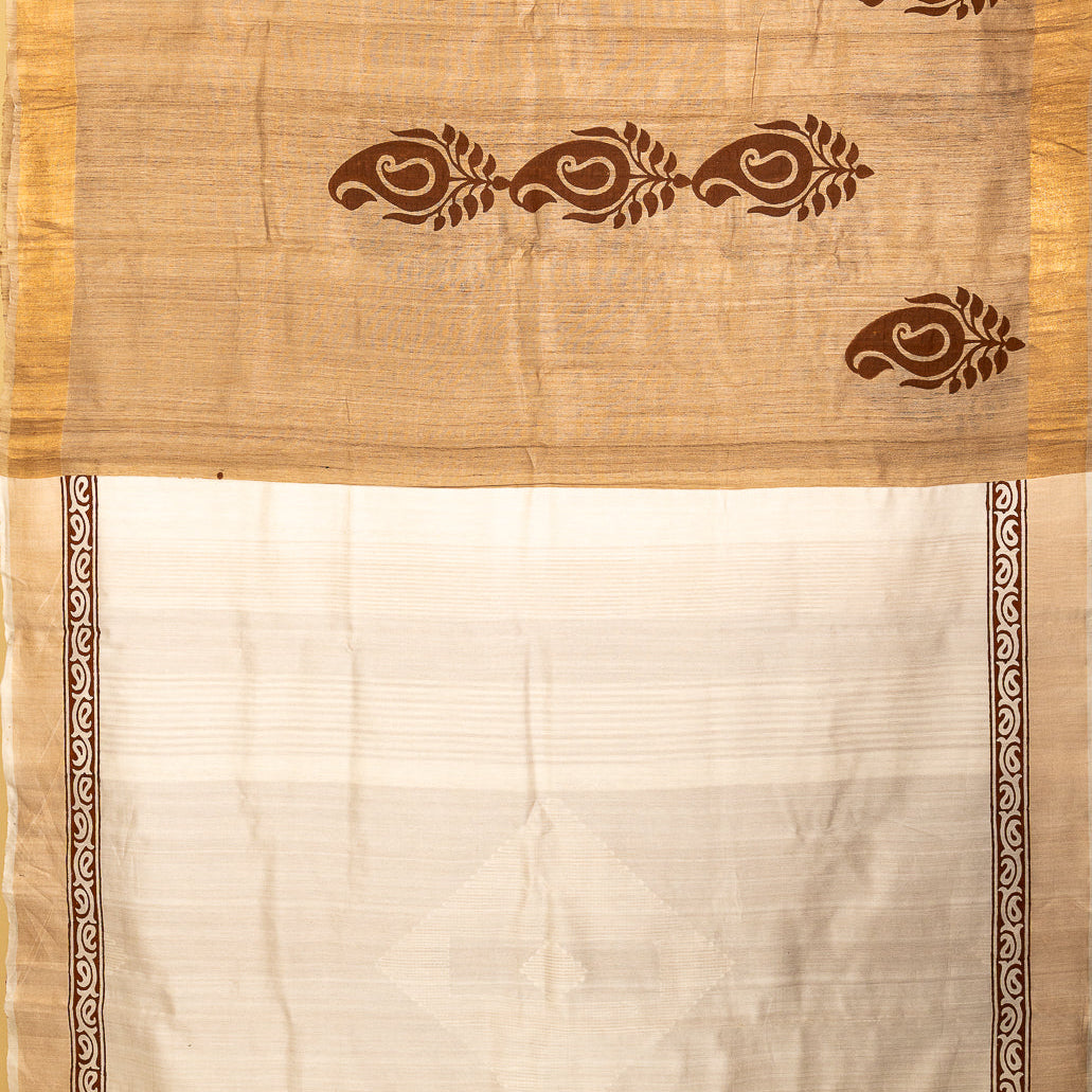 Beige Bhagalpur Tusssar Silk Jugalbandhi Saree Paisley | SHOBITAM
