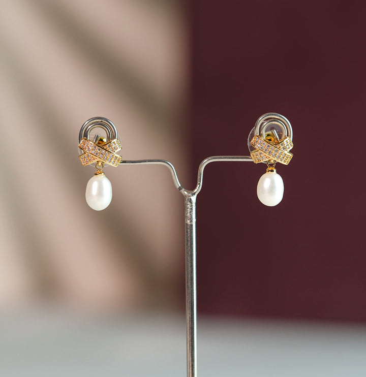 Pure Pearls Drop Earrings
