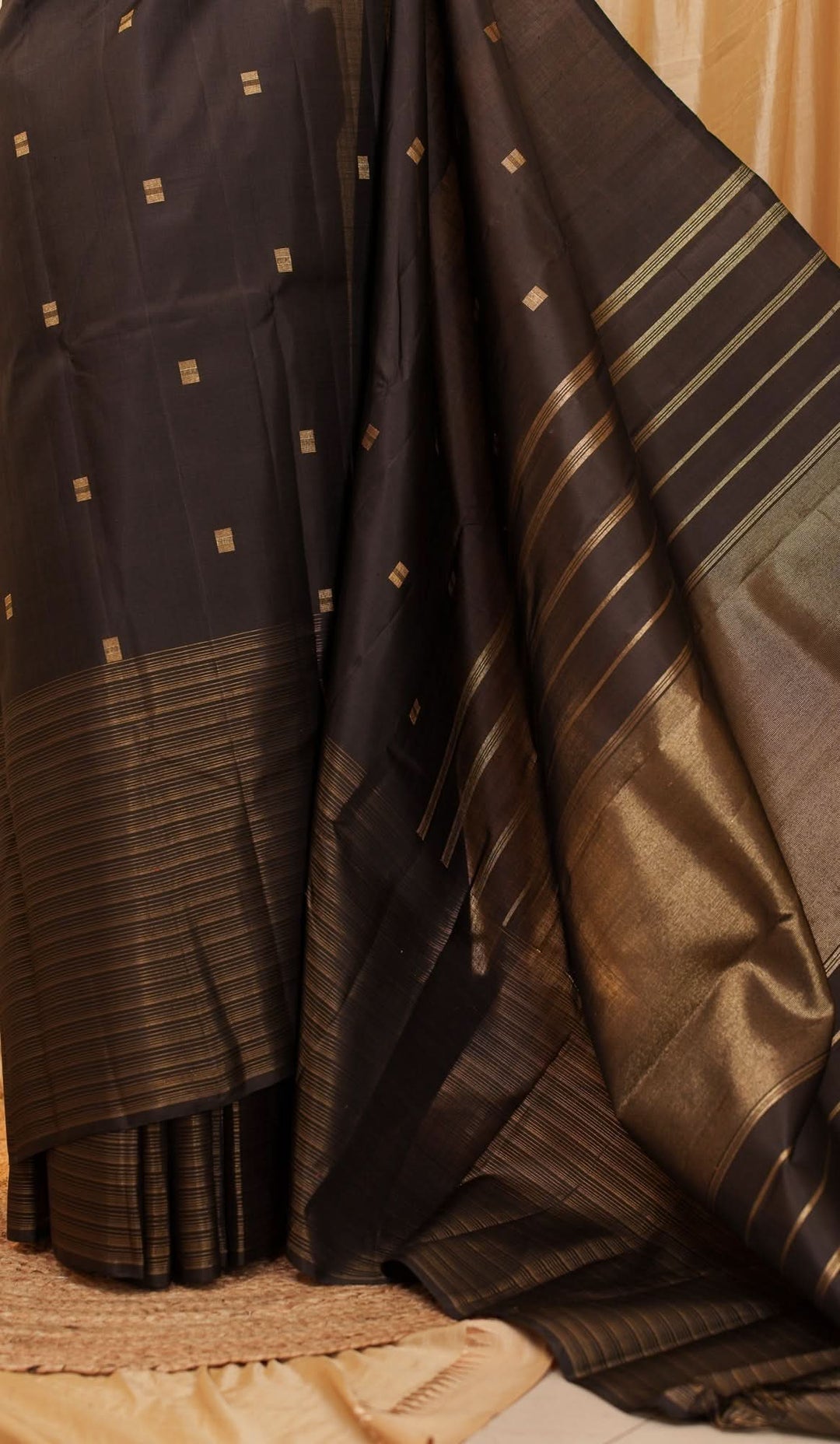 Blackish Brown Vairoosi Kanjivaram Pure Zari Handloom Saree Rahasya | SILK MARK CERTIFIED | SHOBITAM