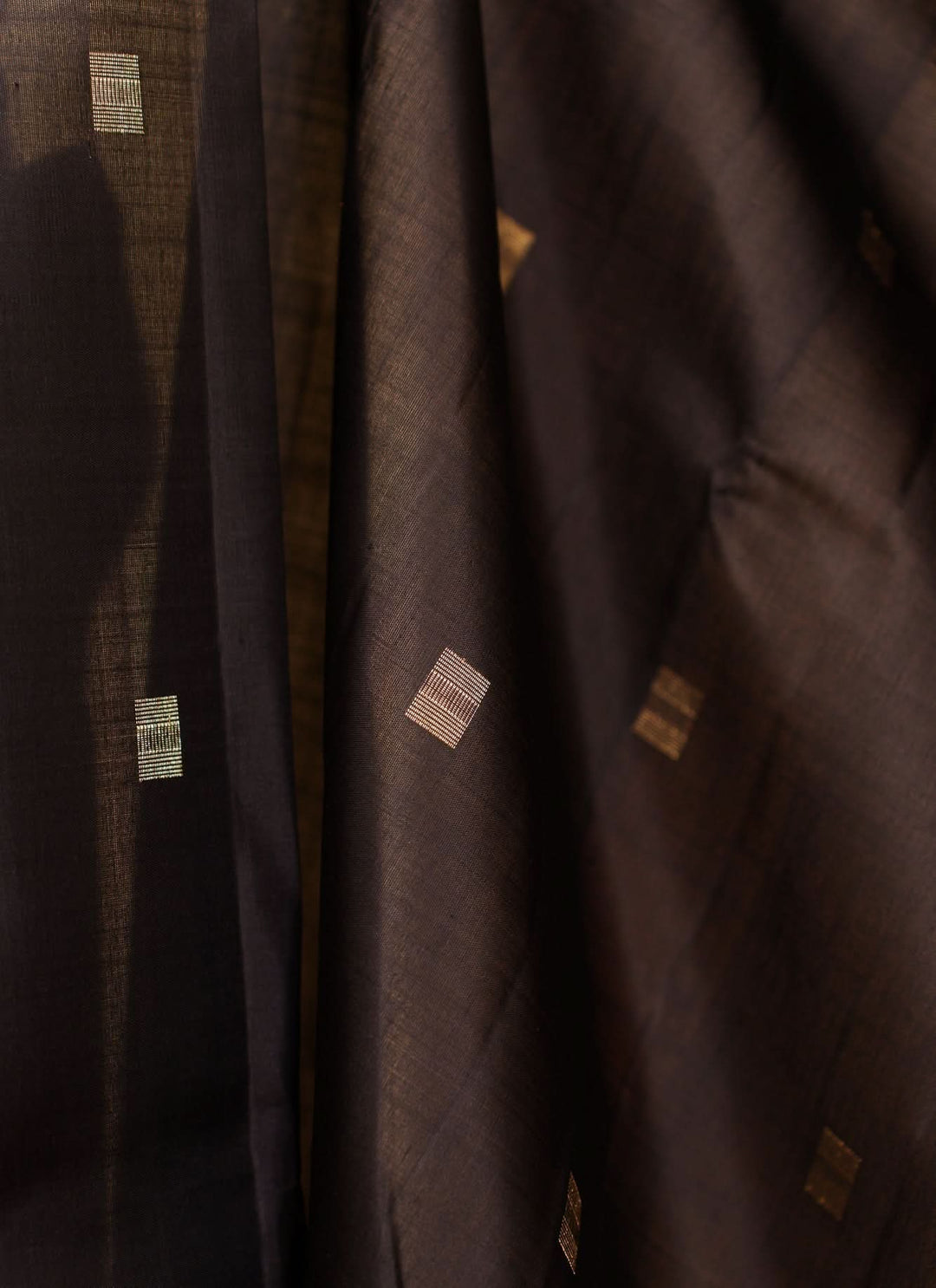 Blackish Brown Vairoosi Kanjivaram Pure Zari Handloom Saree Rahasya | SILK MARK CERTIFIED | SHOBITAM