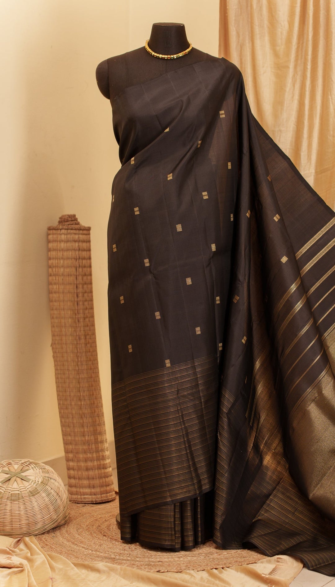 Black Vairoosi Kanjivaram Pure Zari Handloom Saree Rahasya | SILK MARK CERTIFIED | SHOBITAM