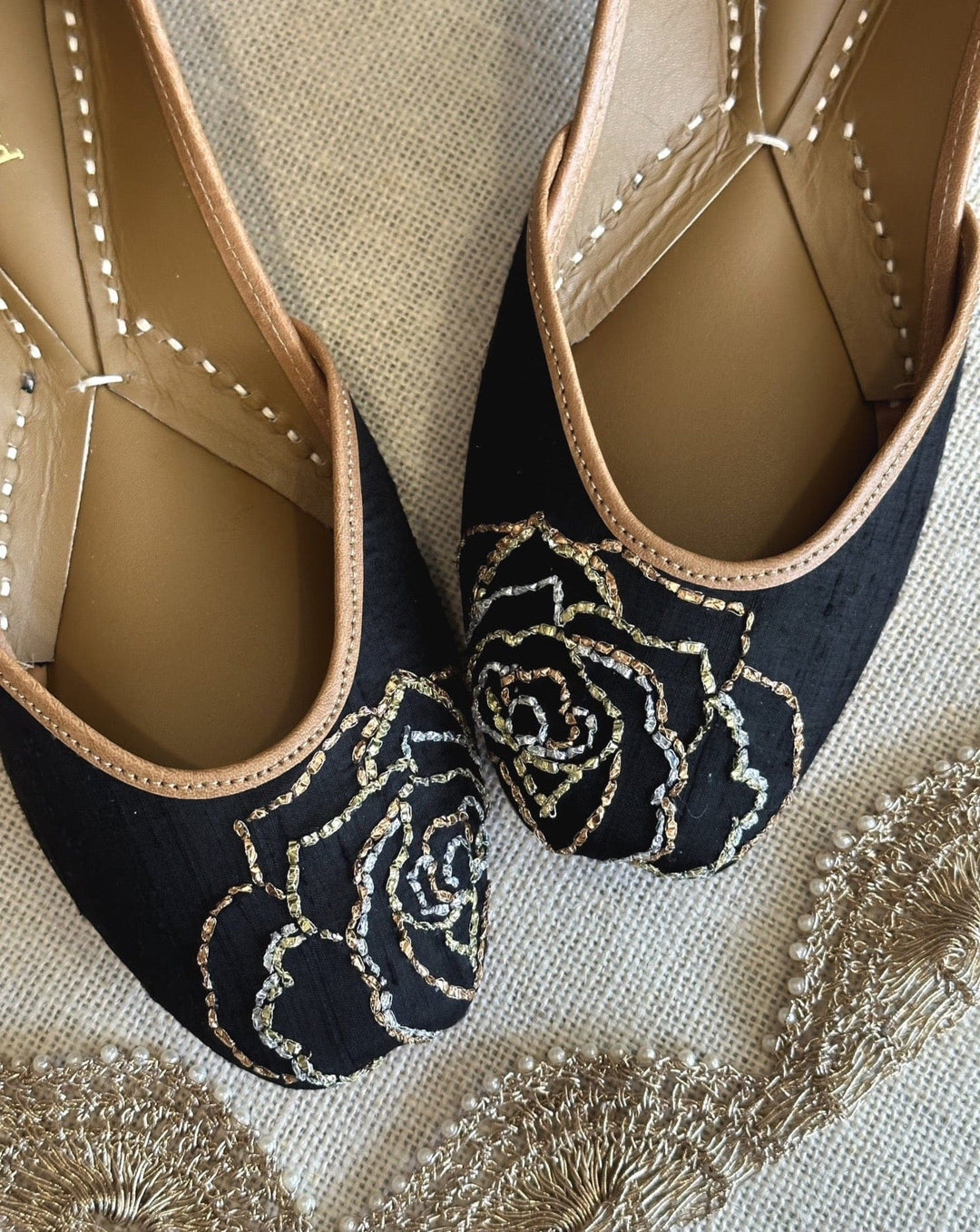 BLACK ROSE Hand-Embroidered Black Velvet Rose Jutti | SHOBITAM