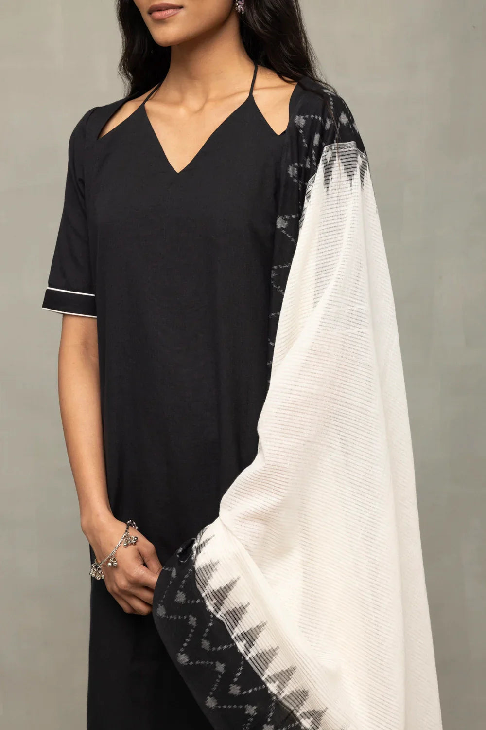 Handloom Black Pure Cotton Kurta Set WIth Ikkat Dupatta | SHOBITAM