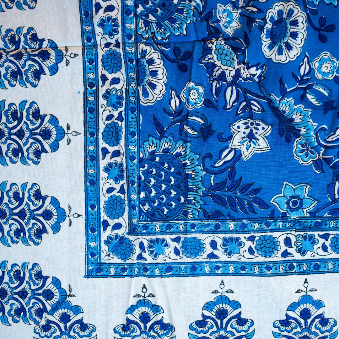 Neel 6 Seater Dining Table Cover, Hand Block Print | SHOBITAM